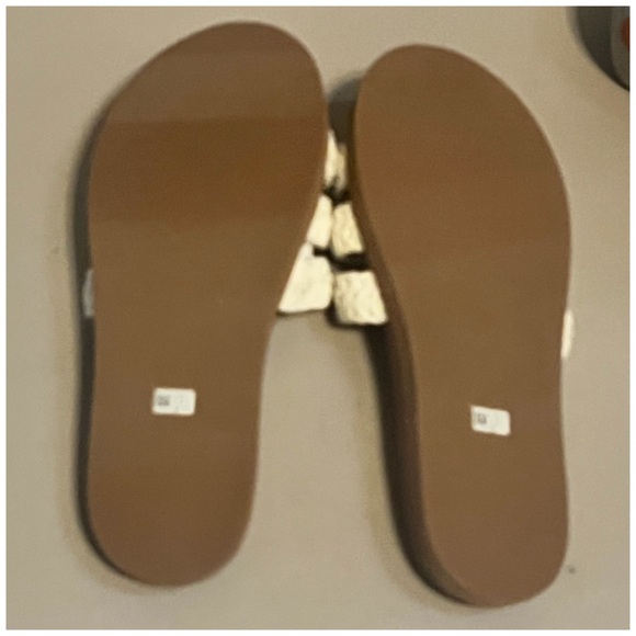 American Eagle • Crochet Slide Sandal - Picture 5 of 5